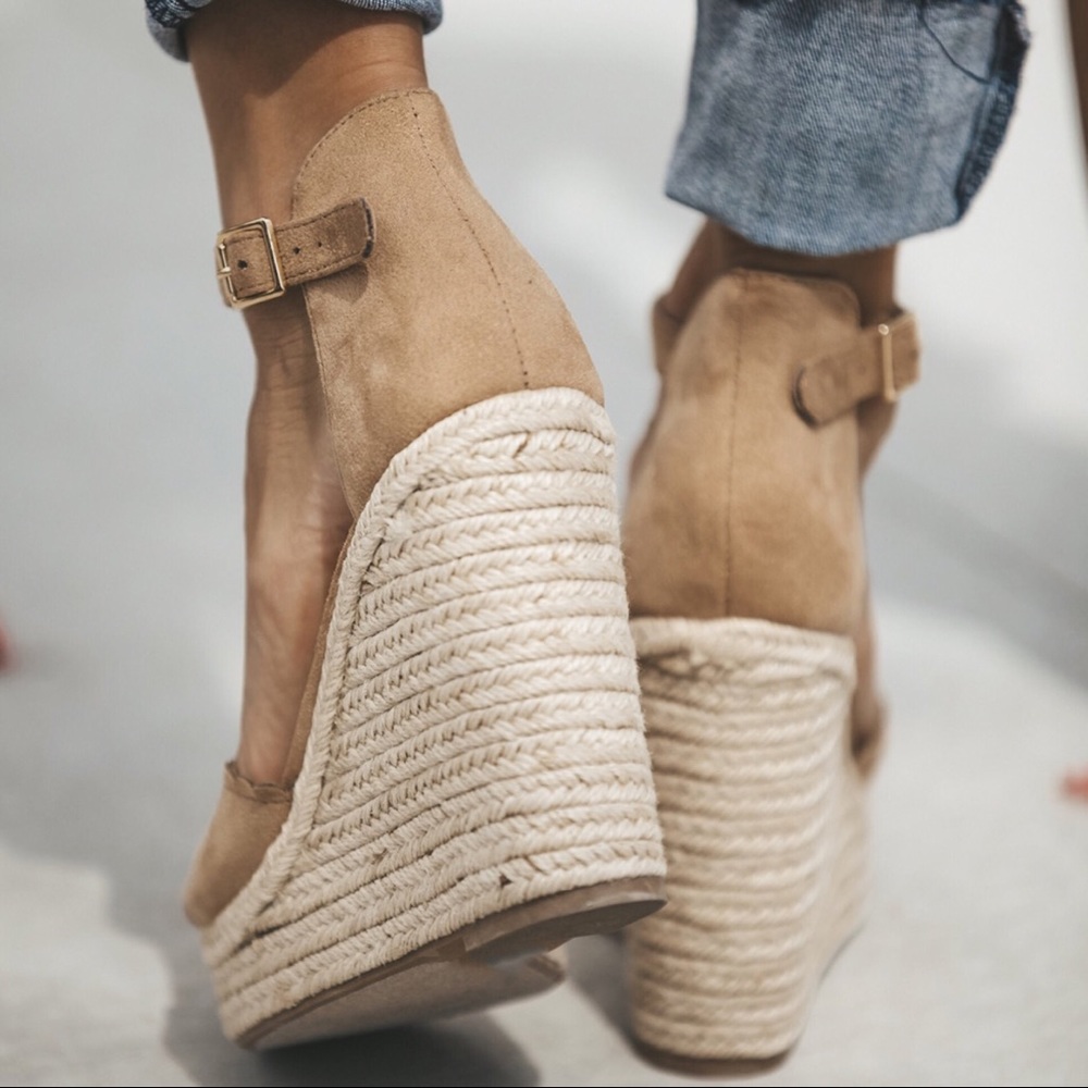 1 LEFT‼️Espadrille Wedges-Camel - Picture 7 of 8